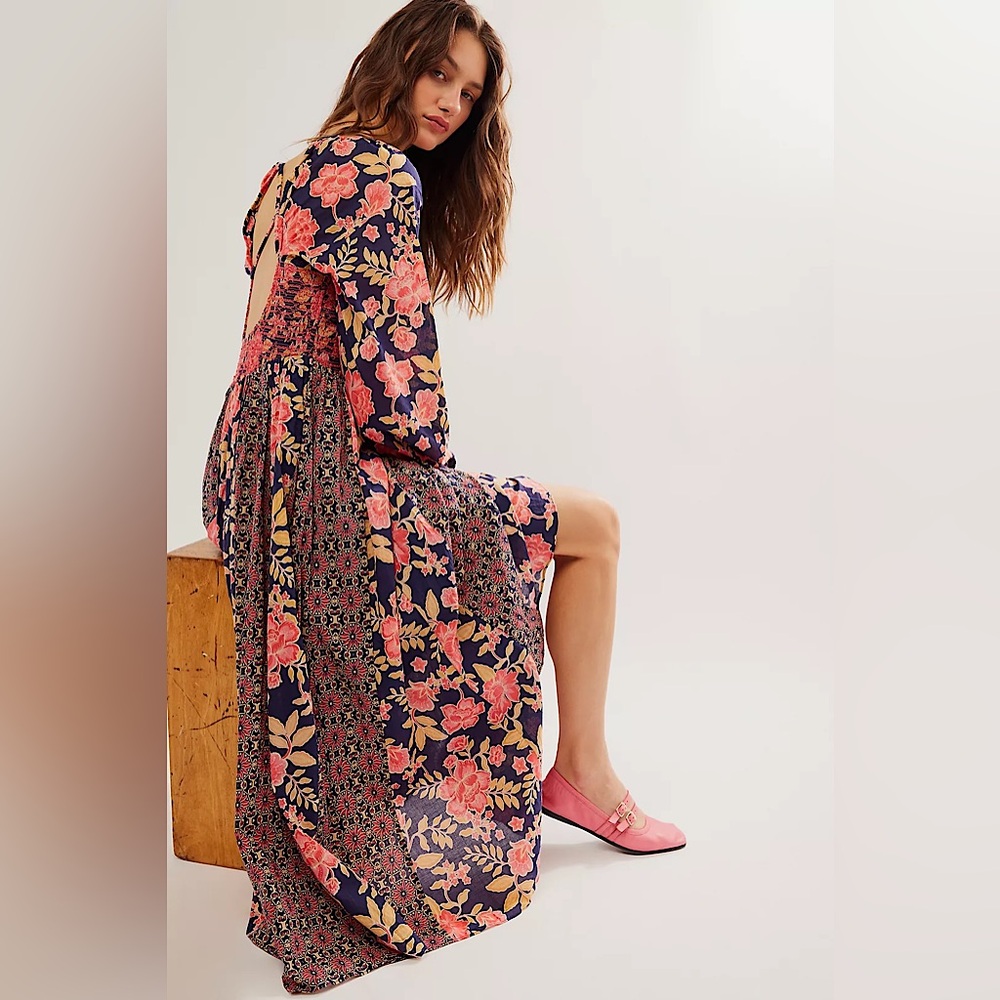 NEW Free People A New Way Maxi Dress In Navy Combo Floral - Picture 4 of 13